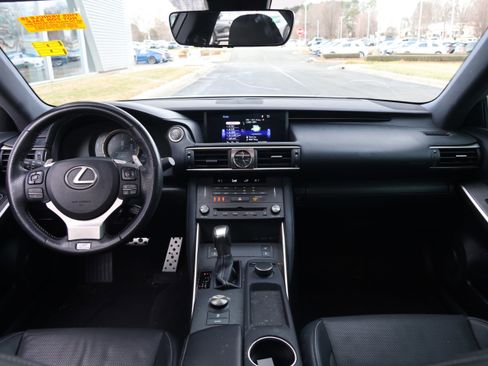 Used 2019 Lexus IS 300 F Sport w/ F Sport Package image 15