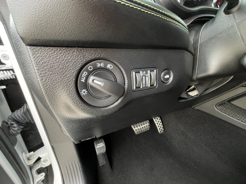 Used 2023 Dodge Challenger R/T Scat Pack RWD image 24