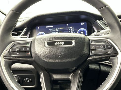 Used 2023 Jeep Grand Cherokee L Laredo w/ Luxury Tech Group I AWD/4WD image 14