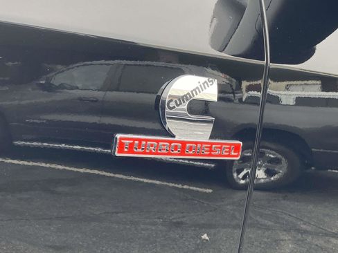 Used 2024 RAM 3500 Tradesman w/ Chrome Appearance Group image 44