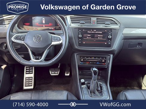 Used 2023 Volkswagen Tiguan SE R-Line FWD image 24
