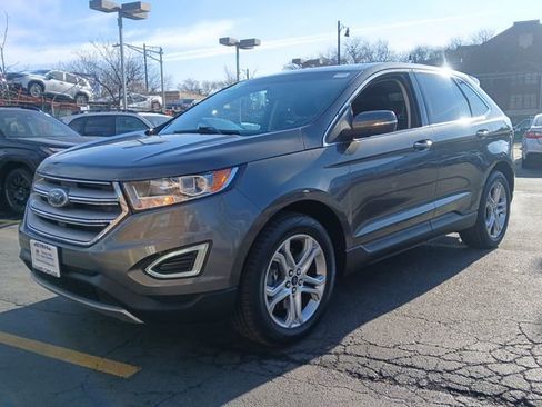 Used 2018 Ford Edge Titanium image 6