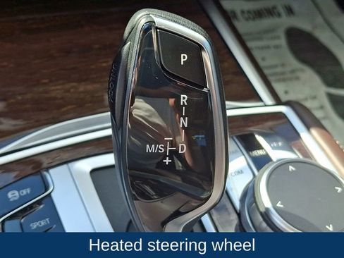 Used 2020 BMW 750i xDrive AWD/4WD image 13
