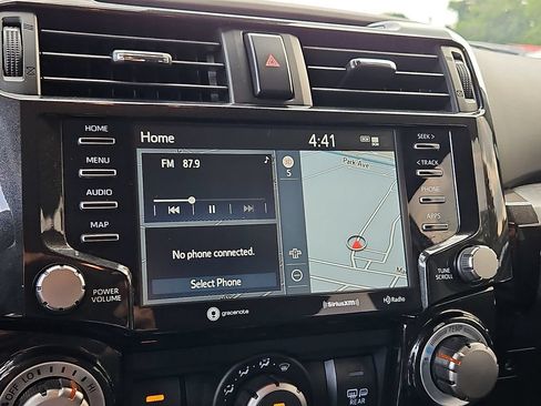 Used 2020 Toyota 4Runner TRD Off-Road Premium w/ Moonroof Package AWD/4WD image 19