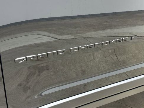 New 2026 Jeep Grand Cherokee 4WD image 26