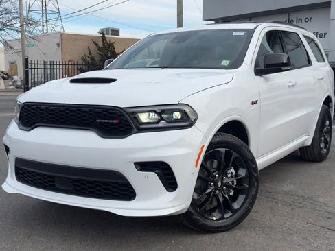 New 2026 Dodge Durango GT image 3