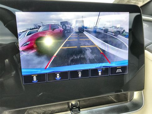 Used 2022 Chevrolet Corvette Stingray Preferred Conv w/ 2LT image 17