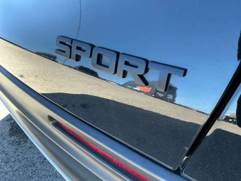 Used 2023 Honda HR-V Sport image 18