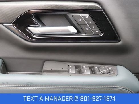 New 2026 GMC Yukon XL AT4 w/ AT4 Premium Plus Package AWD/4WD image 27