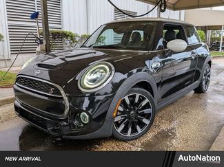 Used 2021 MINI Cooper S w/ 6.5" Touchscreen Package video 1