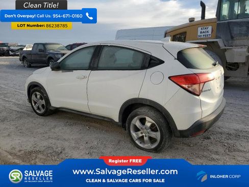 Used 2016 Honda HR-V LX image 3