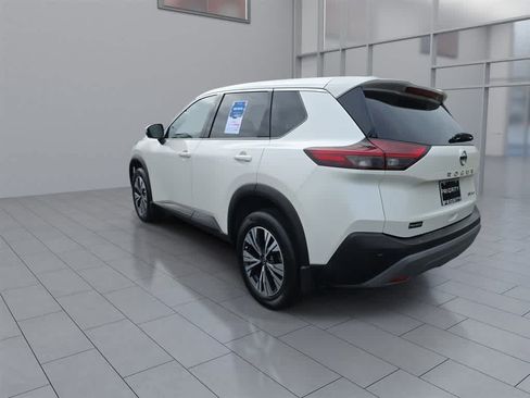 Used 2021 Nissan Rogue SV AWD/4WD image 7