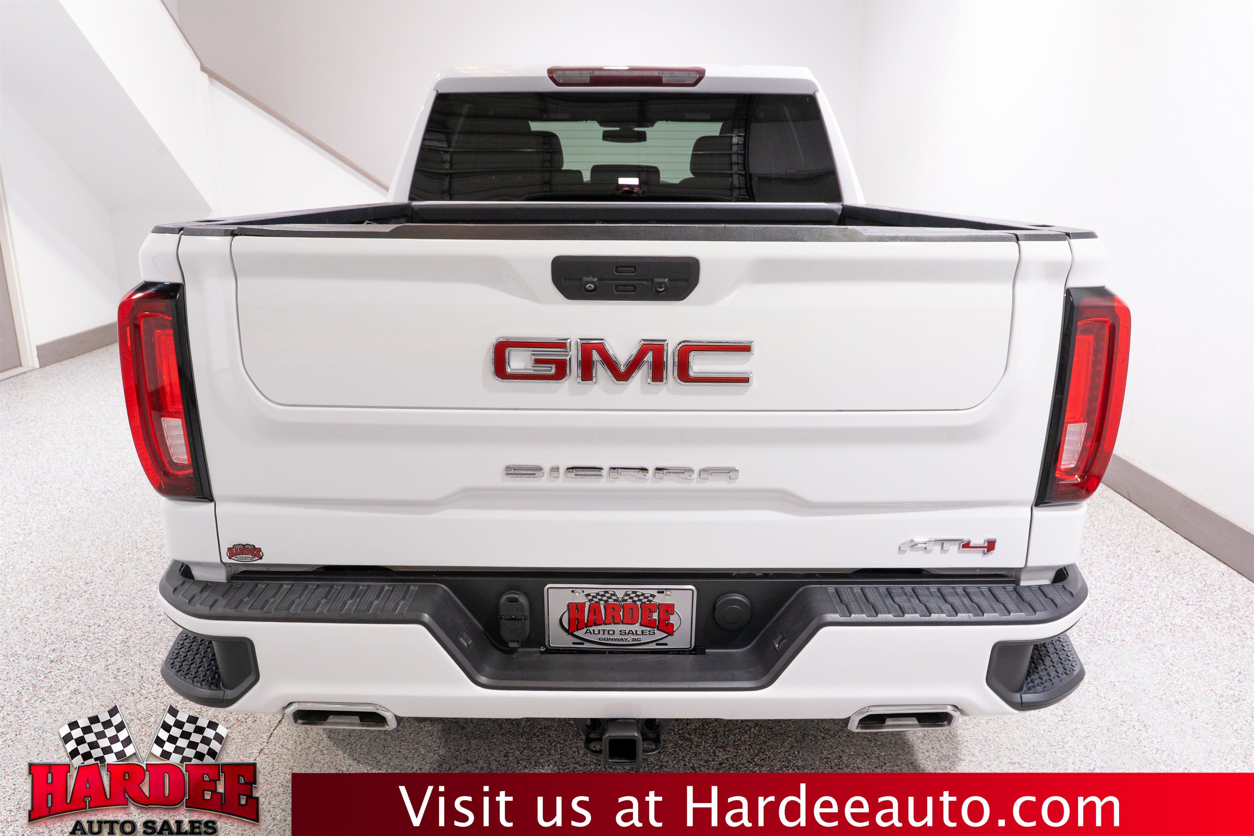 Used 2021 GMC Sierra 1500 AT4 AWD/4WD image 4