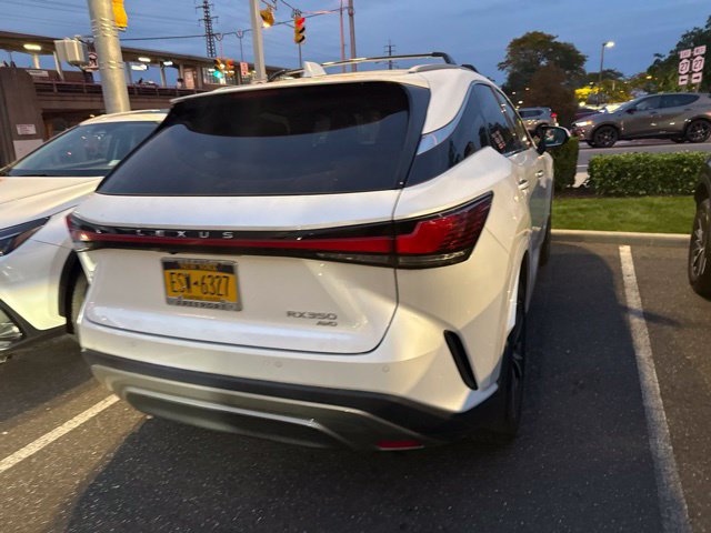 Used 2024 Lexus RX 350 Premium w/ Accessory Package AWD/4WD image 10