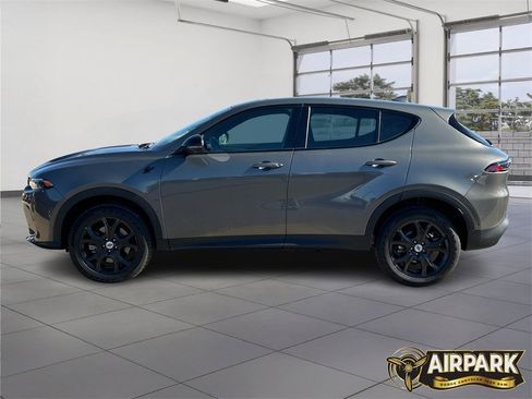 New 2023 Dodge Hornet GT Plus w/ Tech Pack Plus w/o Parking image 8