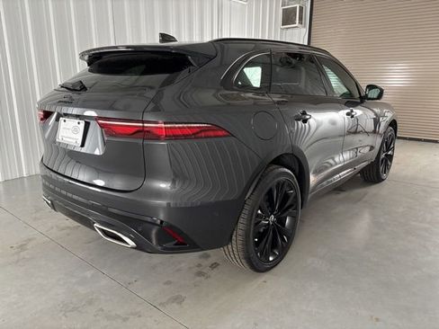 Used 2025 Jaguar F-PACE R-Dynamic S image 6