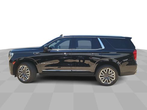 Used 2023 GMC Yukon Denali Ultimate AWD/4WD image 5