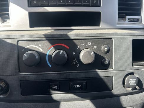 Used 2008 Dodge Ram 3500 Truck SLT w/ Popular Equipment Group image 22