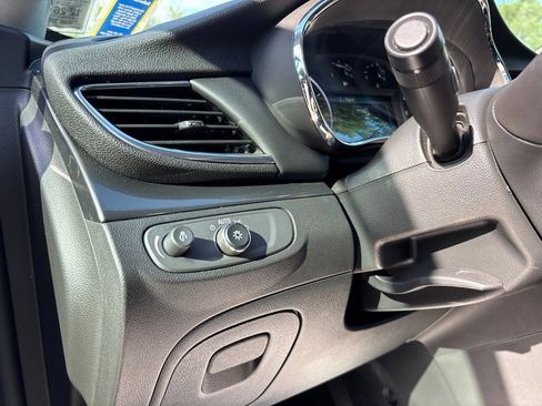 Used 2018 Buick Encore Preferred FWD image 22