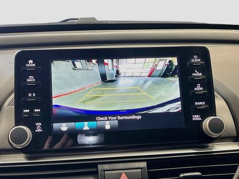 Used 2022 Honda Accord Sport image 13