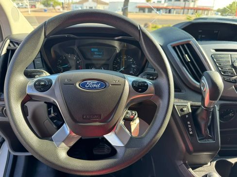 Used 2019 Ford Transit 350 XLT RWD image 19