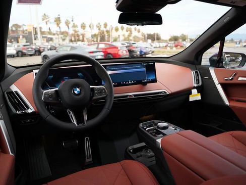 New 2026 BMW iX xDrive45 image 9