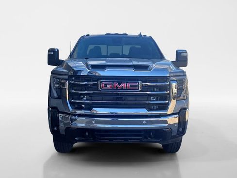 New 2026 GMC Sierra 3500 SLT w/ SLT Premium Package image 9