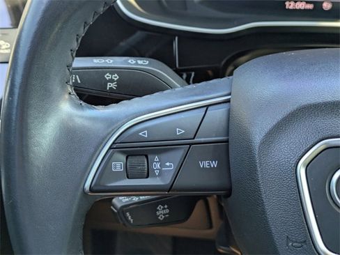 Used 2020 Audi Q3 2.0T Premium Plus w/ Premium Plus Package image 25