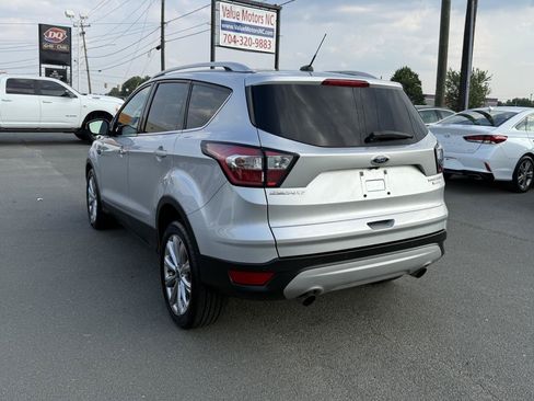 Used 2017 Ford Escape Titanium w/ Equipment Group 301A FWD image 4