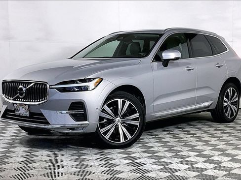 Used 2023 Volvo XC60 B5 Ultimate w/ Protection Package Premier FWD image 1