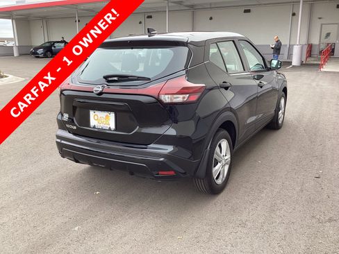 Used 2024 Nissan Kicks S image 3