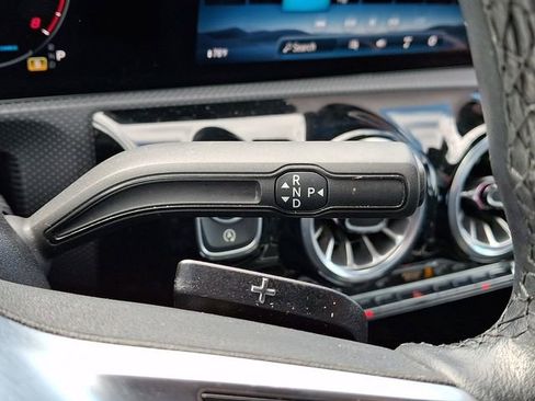 Used 2025 Mercedes-Benz CLA 250 image 17