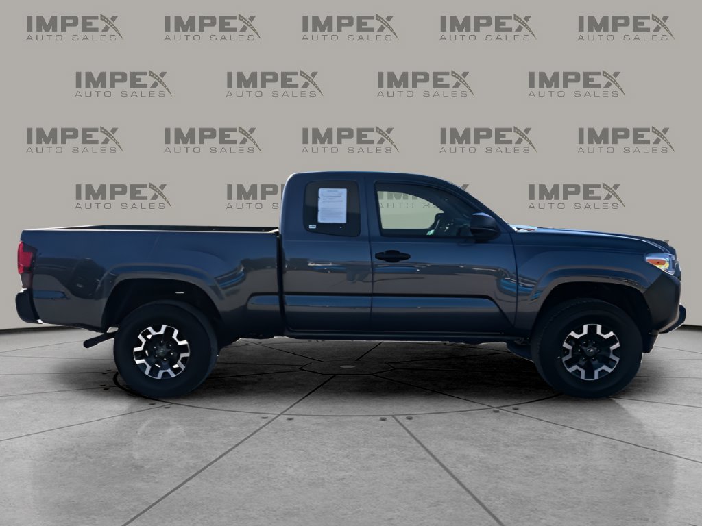 Used 2022 Toyota Tacoma SR RWD image 6