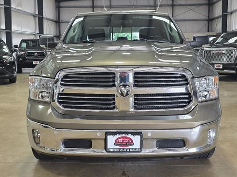 Used 2014 RAM 1500 Lone Star RWD image 2