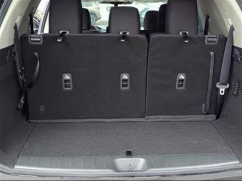 New 2025 Nissan Pathfinder S image 35