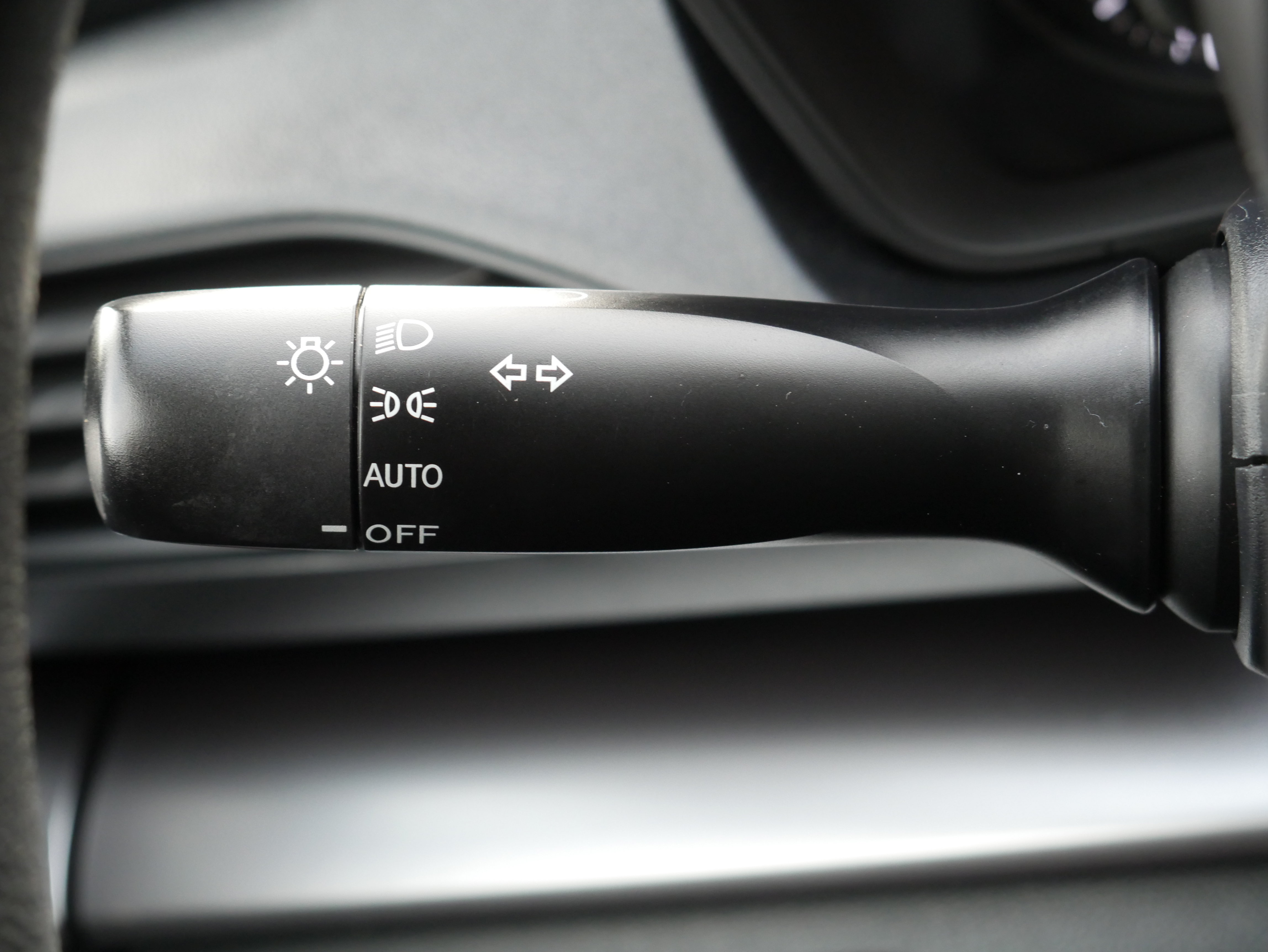 Used 2025 Subaru Impreza 2.0i AWD/4WD image 25