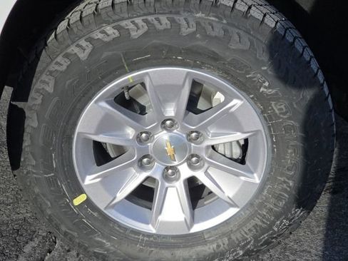 New 2026 Chevrolet Silverado 1500 W/T w/ WT Value Package image 15