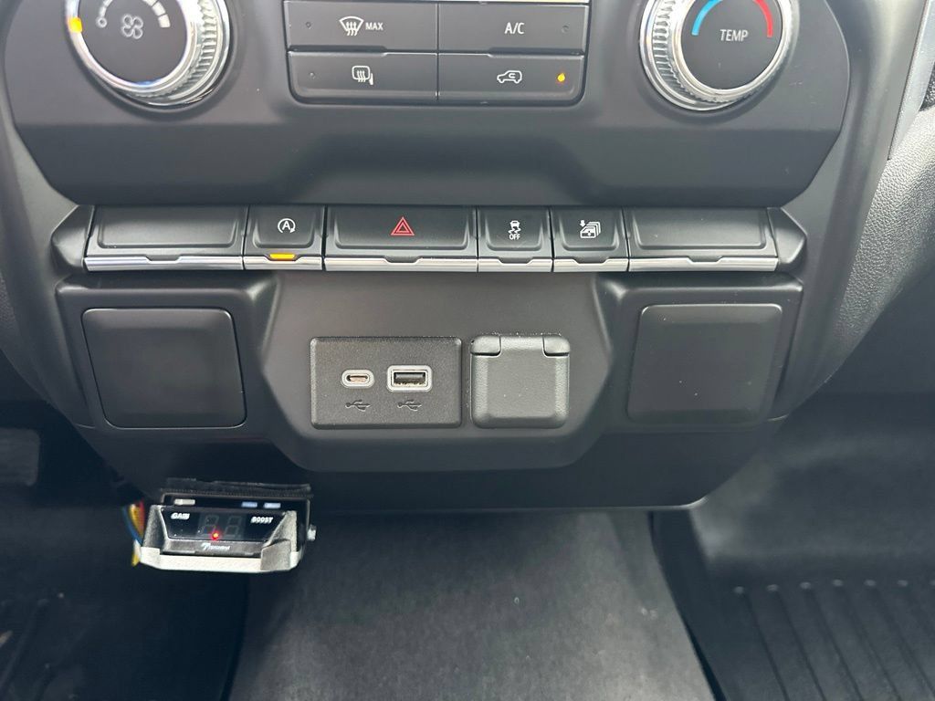 Used 2020 GMC Sierra 1500 SLE AWD/4WD image 5