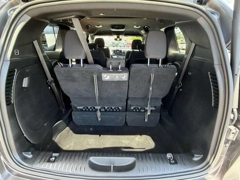 Used 2019 Chrysler Pacifica Touring Plus w/ S Appearance Package FWD image 6