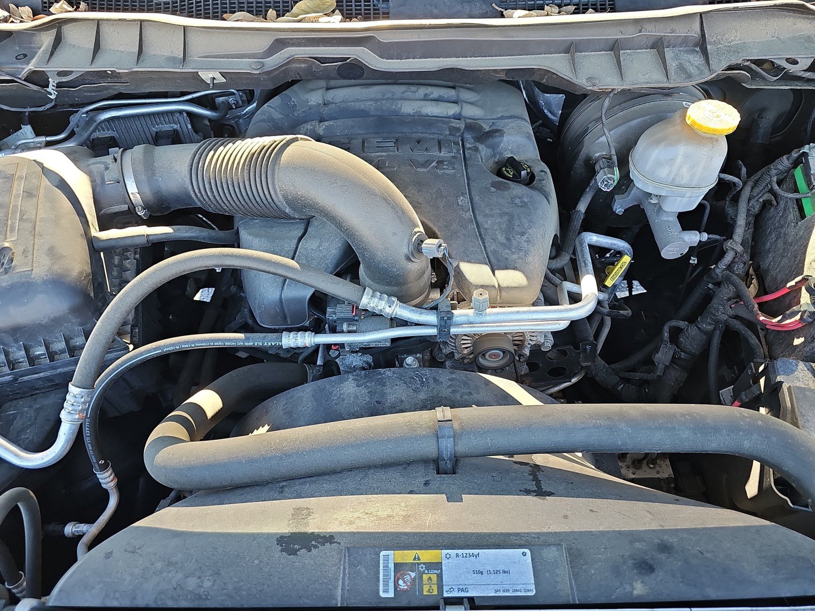 Used 2018 RAM 1500 Express w/ Express Value Package AWD/4WD image 32