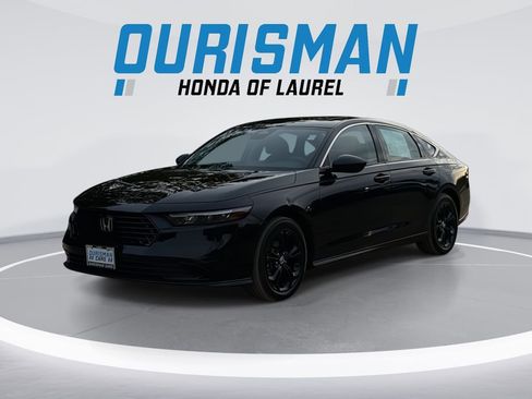 Used 2023 Honda Accord EX image 1