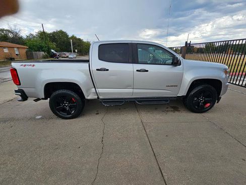 Used 2018 Chevrolet Colorado LT w/ Redline Special Edition image 6