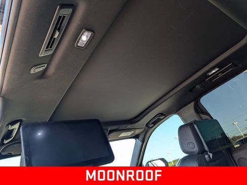 Used 2021 GMC Yukon XL Denali w/ Denali Premium Package RWD image 15