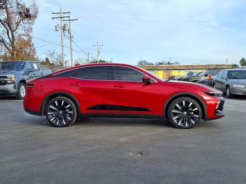 Used 2023 Toyota Crown Platinum image 4