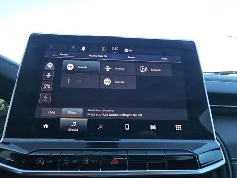 Used 2024 Jeep Compass Latitude w/ Convenience Group image 53