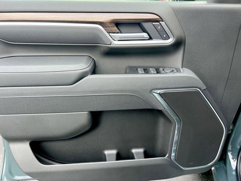 New 2026 Chevrolet Silverado 2500 LT w/ Trail Boss Package image 19