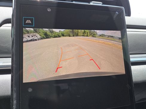 New 2026 GMC Terrain Elevation w/ Elevation Premium Package FWD image 9