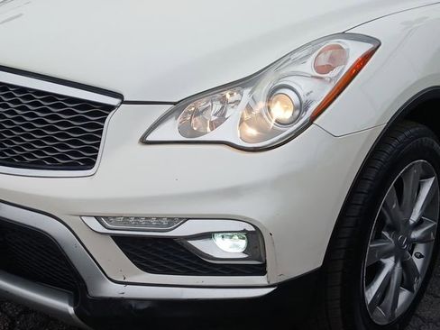 Used 2017 INFINITI QX50 Journey w/ Premium Package image 28