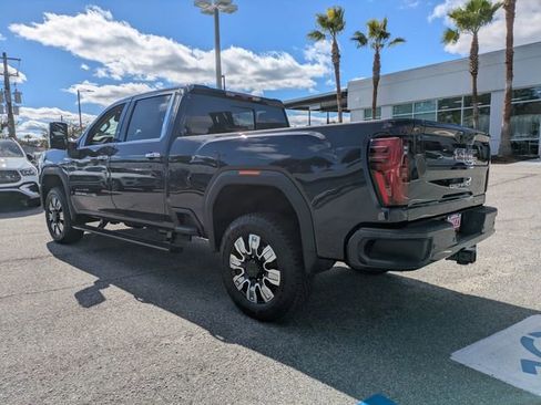 New 2026 GMC Sierra 2500 Denali w/ Denali Reserve Package AWD/4WD image 7