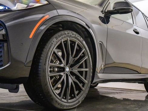 Used 2023 BMW X5 xDrive40i w/ M Sport Package image 10